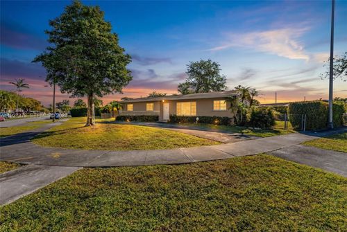 11190 Sw 57th St, Miami, FL, 33173-1104 | Card Image