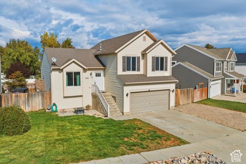 2143 Lake View Dr, Saratoga Springs, UT, 84043-3908 | Card Image