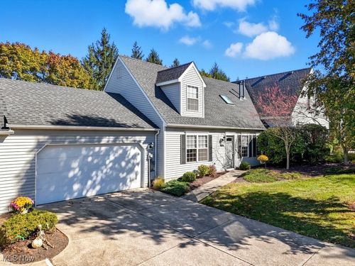 955 Bristol Ln, Streetsboro, OH, 44241-4874 | Card Image
