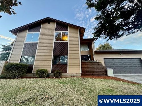 3086 Juniper St, Sweet Home, OR, 97386-2951 | Card Image