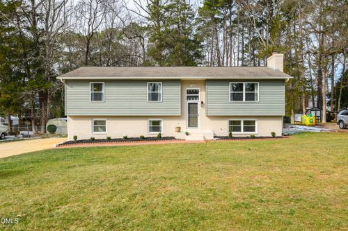 1300 Brookgreen Dr, Cary, NC, 27511-5226 | Card Image