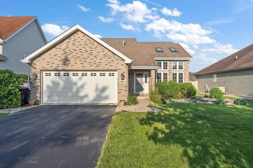 9853 Forest St, Dyer, IN, 46311-2890 | Card Image