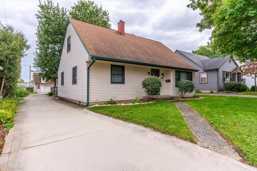 803 Oak Street, New Haven, IN, 46774 | Card Image