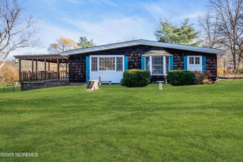 62 Rising Sun Tavern Rd, MILLSTONE TOWNSHIP, NJ, 08510-1606 | Card Image