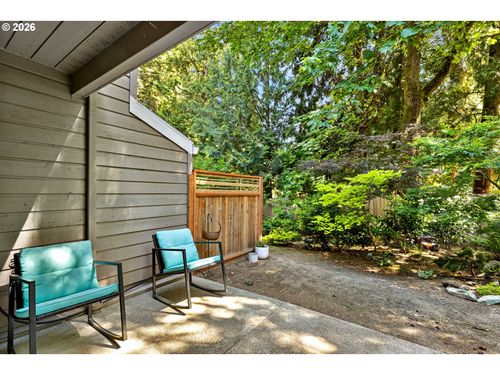 16-4880 Sw Scholls Ferry Rd, Portland, OR, 97225-1687 | Card Image
