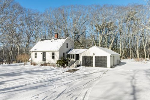 56 Maine 32, Bristol, ME, 04554 | Card Image