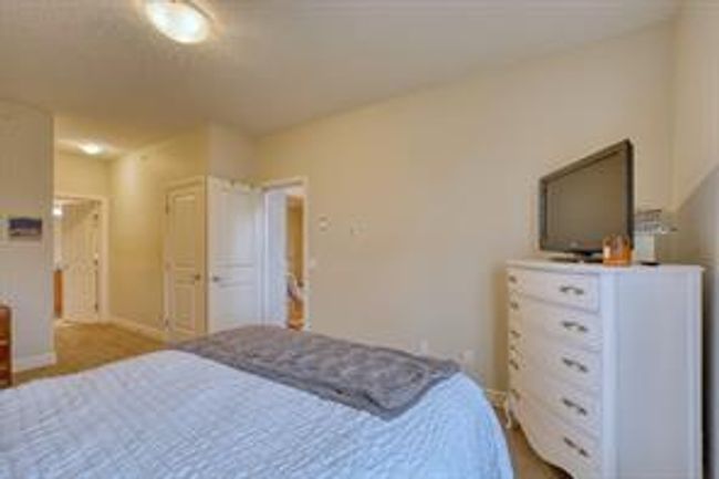 3406 - 15 Sunset Sq, Condo with 2 bedrooms, 2 bathrooms and 2 parking in Cochrane AB | Image 18