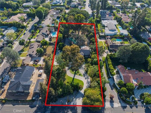 5255 Amestoy Ave, Encino, CA, 91316-2610 | Card Image