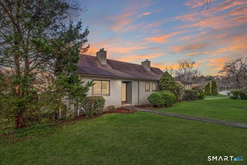 b-402 Montauk Lane, Stratford, CT, 06614 | Card Image