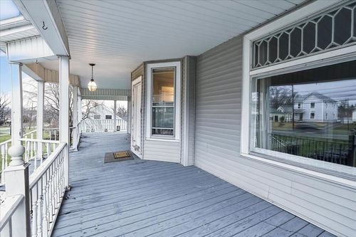 648 N High St, Hillsboro, OH, 45133-1137 | Card Image