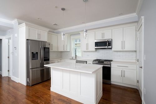 5-102 Neponset Ave, Boston, MA, 02122 | Card Image