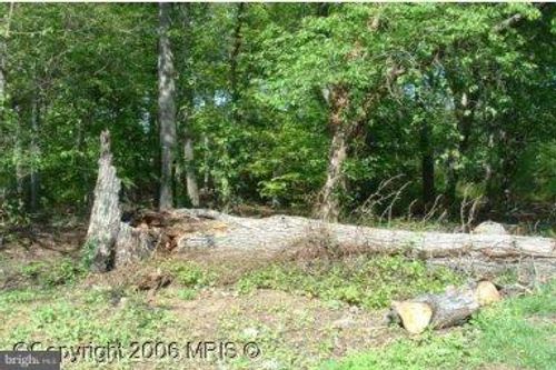 9315 Davidson St, COLLEGE PARK, MD, 20740-3930 | Card Image