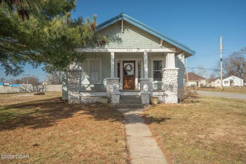 203&207 W Main St, Wheaton, MO, 64874 | Card Image