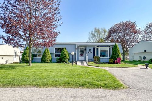 46 Fairway Drive, Clarington, ON, L1B1B3 | Card Image