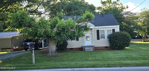 418 S Church St, Conway, NC, 27820-9401 | Card Image