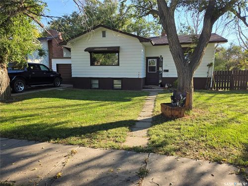 113 E 1 St, Milden, SK, S0L0B5 | Card Image