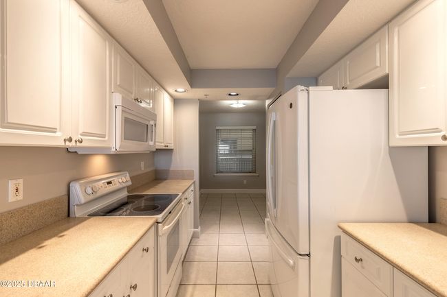 B205 - 4650 Links Village Dr, Condo with 2 bedrooms, 2 bathrooms and null parking in Ponce Inlet FL | Image 18