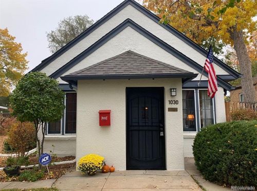 1030 Leyden St, Denver, CO, 80220-4637 | Card Image