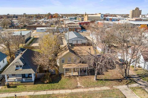 208 S 3rd St, Salina, KS, 67401-3948 | Card Image