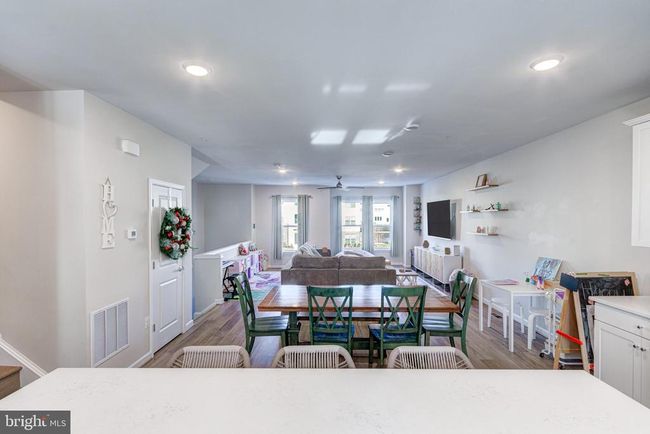 3344 Watershed Blvd, Townhouse with 3 bedrooms, 4 bathrooms and null parking in LAUREL MD | Image 6