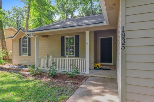 1835 Folkstone Rd, TALLAHASSEE, FL, 32312-4002 | Card Image