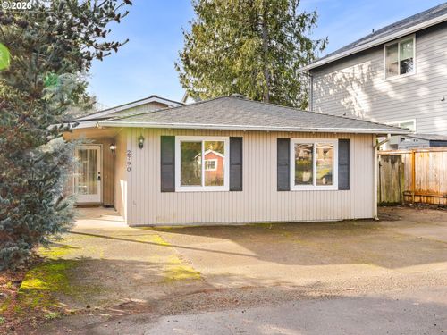 2790 York St, West Linn, OR, 97068-3856 | Card Image