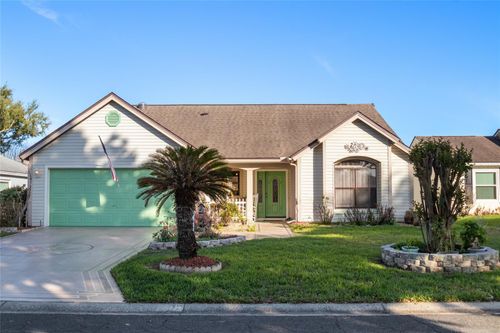611 Lisbon Ln, LADY LAKE, FL, 32159-8672 | Card Image