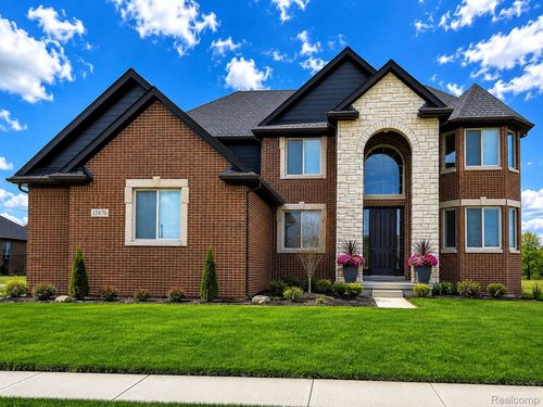 15870 Via Manzoni, Macomb, MI, 48042 | Card Image