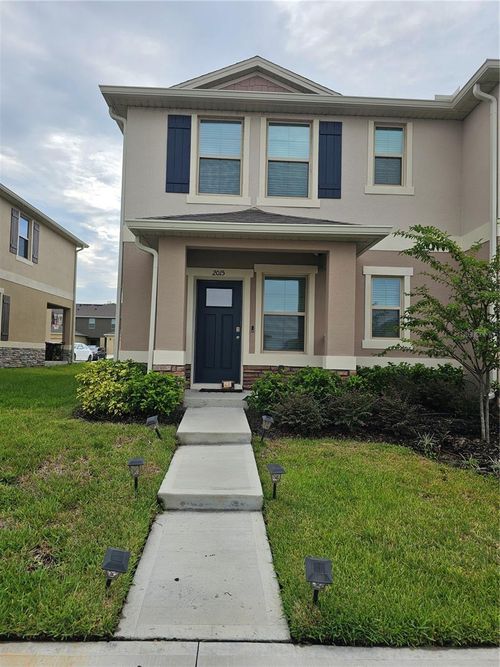 2015 King Ranch St, Kindred, FL, 34744-5749 | Card Image