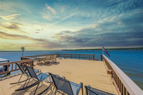 110 Oak Creek Dr, Tool, TX, 75143-8475 | Card Image