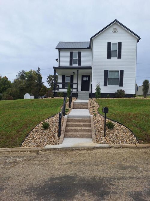 436 S Connecticut Ave., Wellston, OH, 45692 | Card Image