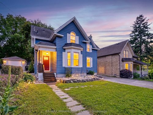 83 Concession St, Cambridge, ON, N1R2H2 | Card Image
