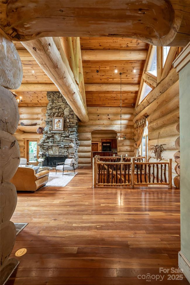 303 Flying Hawk Trl, House other with 3 bedrooms, 4 bathrooms and null parking in Waynesville NC | Image 20