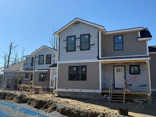 139-139 Essex Street, Middleton, MA, 01949 | Card Image