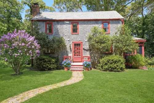 96 Dunham Ave, Vineyard Haven, MA, 02568-5872 | Card Image