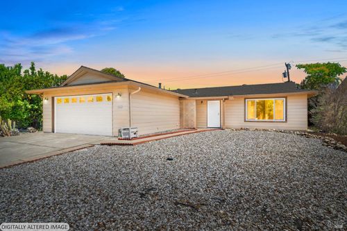 117 Isle Royale Cir, Vacaville, CA, 95687-3432 | Card Image