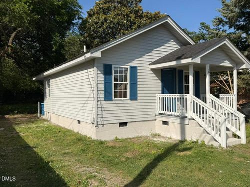 1002 E Harnett St, Dunn, NC, 28334-4318 | Card Image