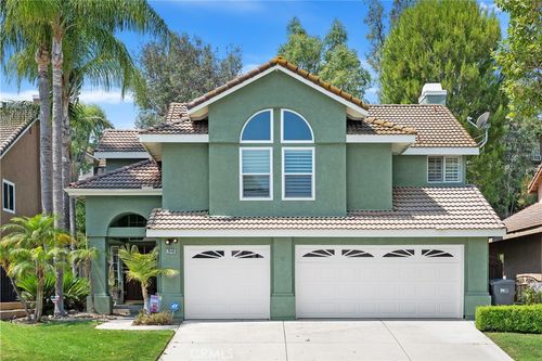 2840 Juniper Dr, Corona, CA, 92882-3653 | Card Image