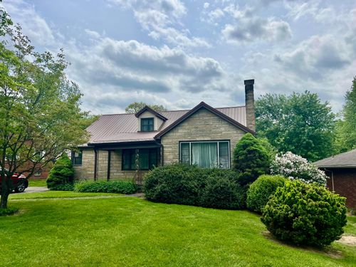 528 Harding Rd, Zanesville, OH, 43701-1708 | Card Image
