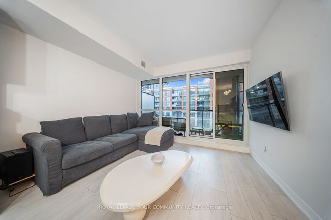 312 - 31 Tippett Rd, Condo with 2 bedrooms, 2 bathrooms and null parking in Toronto ON | Image 16