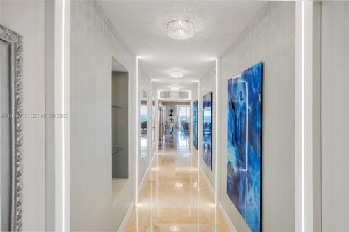 1903-20201 E Country Club Dr, Aventura, FL, 33180-3001 | Card Image