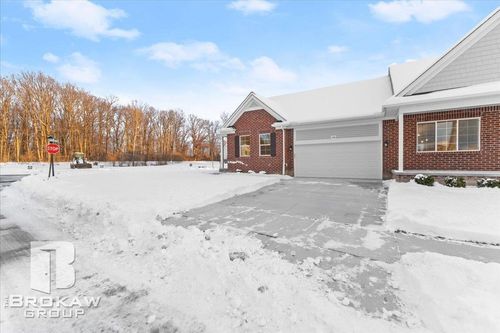 1470 Lincoln St, Lapeer, MI, 48446-1292 | Card Image