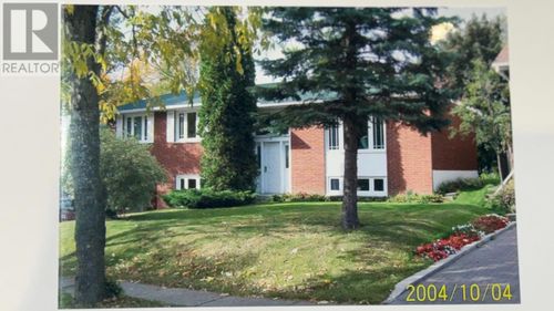 29 Kingsmount Blvd, Sault Ste Marie, ON, P6B3L7 | Card Image
