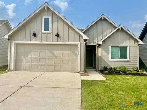 1717 James St, New Braunfels, TX, 78130-0507 | Card Image