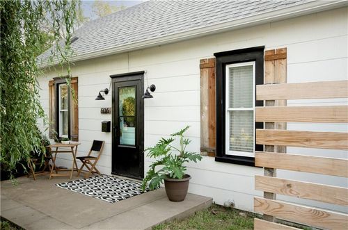 606 N Morse Ave, Liberty, MO, 64068-1542 | Card Image