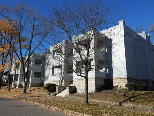 2b-303 Stone Street, Joliet, IL, 60435 | Card Image
