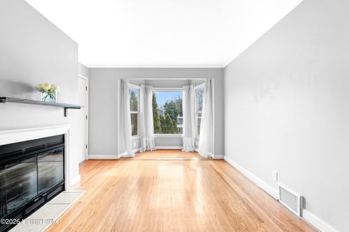 apt-4-420 Sprite Rd, Louisville, KY, 40207-1934 | Card Image