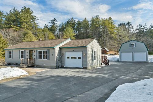 9 Fairway Dr, New Hampton, NH, 03256-4809 | Card Image