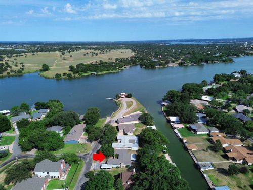 111 Dove Rd, Highland Haven, TX, 78654-9790 | Card Image