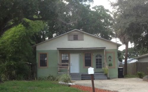 2004 E 33rd Ave, Tampa, FL, 33610-8138 | Card Image